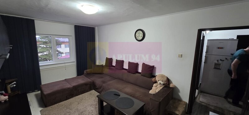 Apartament cu 2 camere de vanzare in Campina, zona Central