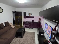 Apartament cu 2 camere de vanzare in Campina, zona Central